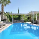 Goudis Luxury Lefkada Sea View & Private Pools * Tsoukaládhes