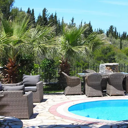 Goudis Luxury Lefkada Sea View & Private Pools Tsoukaládhes