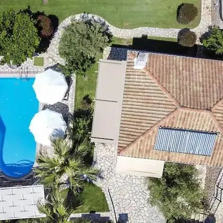 Goudis Luxury Lefkada Sea View & Private Pools Tsoukaládhes
