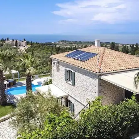 אתר נופש Goudis Luxury Lefkada Sea View & Private Pools Tsoukaládhes