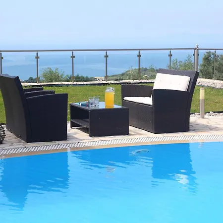 Goudis Luxury Lefkada Sea View & Private Pools Tsoukaládhes