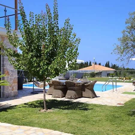 Resort Goudis Luxury Lefkada Sea View & Private Pools Tsoukaládhes