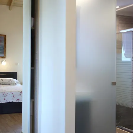 Goudis Luxury Lefkada Sea View & Private Pools Курортный комплекс *