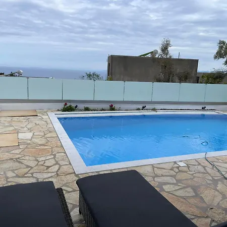 Курортный комплекс Goudis Luxury Lefkada Sea View & Private Pools