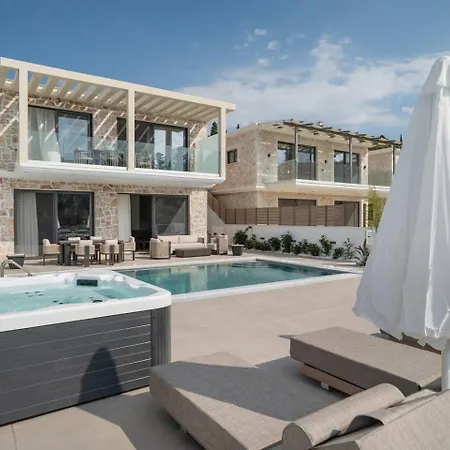 Goudis Luxury Lefkada Sea View & Private Pools * Tsoukaládhes