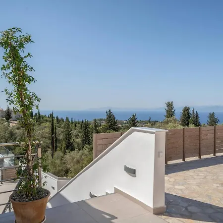 リゾート Goudis Luxury Lefkada Sea View & Private Pools *