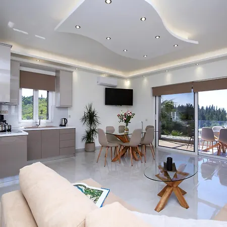 Θέρετρο Goudis Luxury Lefkada Sea View & Private Pools *