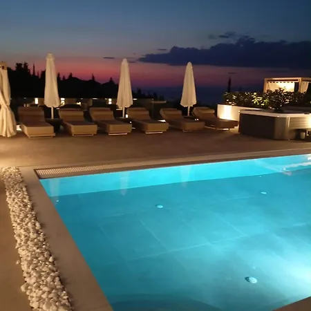 Resort Goudis Luxury Lefkada Sea View & Private Pools *