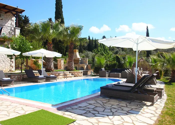 Resort Goudis Luxury Lefkada Sea View & Private Pools Tsoukaládhes