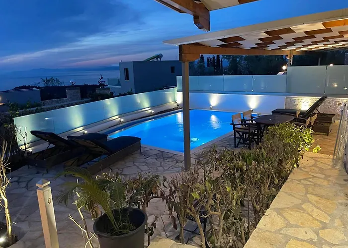 Goudis Luxury Lefkada Sea View & Private Pools *
