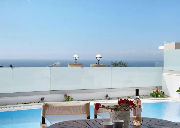 Sea Horizon Private Luxury Lefkada Sea View Private Pool Üdülőközpont *