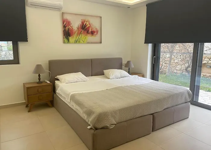 Resort Goudis Luxury Lefkada Sea View & Private Pools *